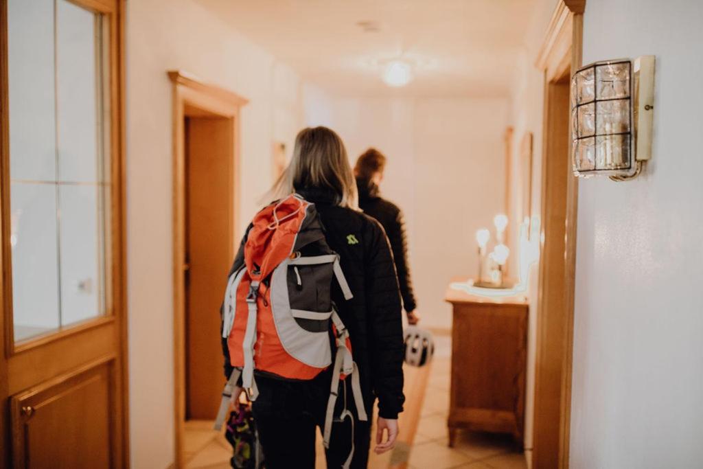 Dorfcafe Unken Hotelpension Swirtshaus Im Dorf エクステリア 写真