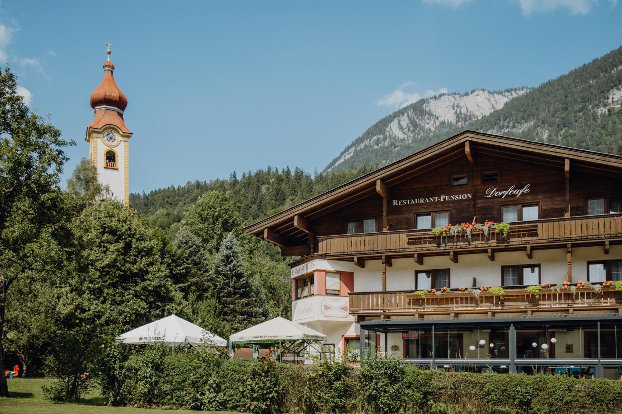 Dorfcafe Unken Hotelpension Swirtshaus Im Dorf エクステリア 写真